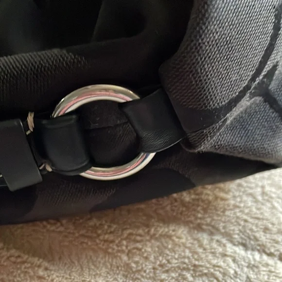 Coach Purse - Picture 5 of 13